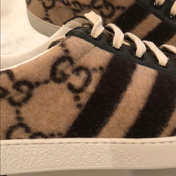 Authentic Gucci Covered Wool Sneaker - Picture 4 of 8